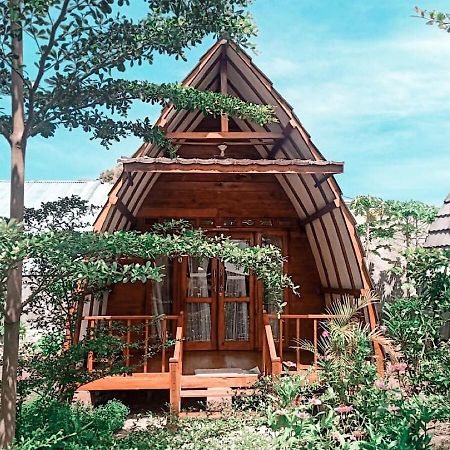 Raffles Inn Labuan Bajo Exteriér fotografie