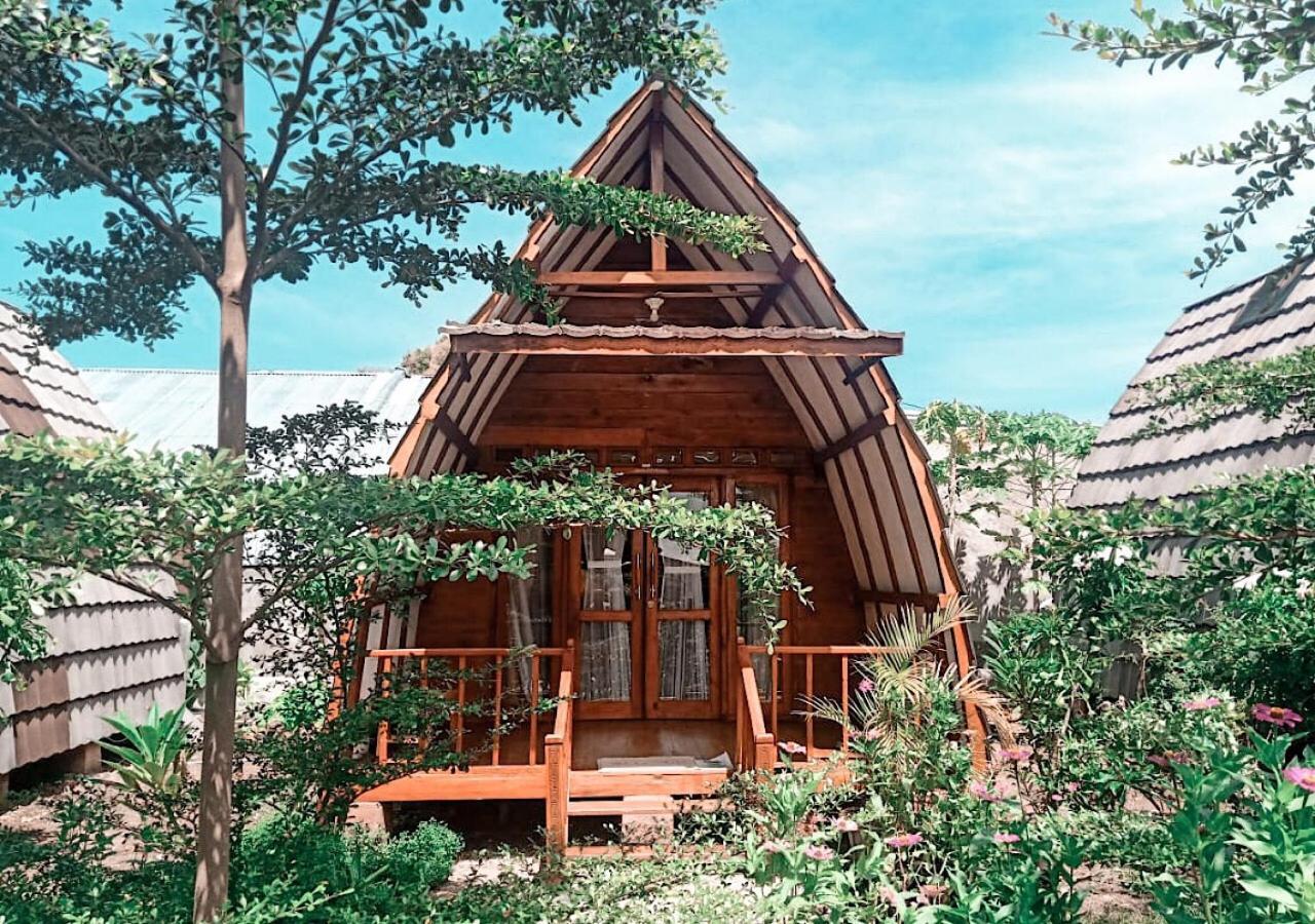 Raffles Inn Labuan Bajo Exteriér fotografie