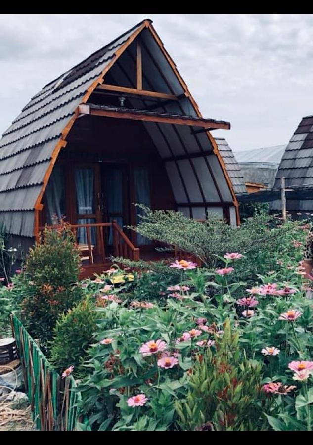 Raffles Inn Labuan Bajo Exteriér fotografie