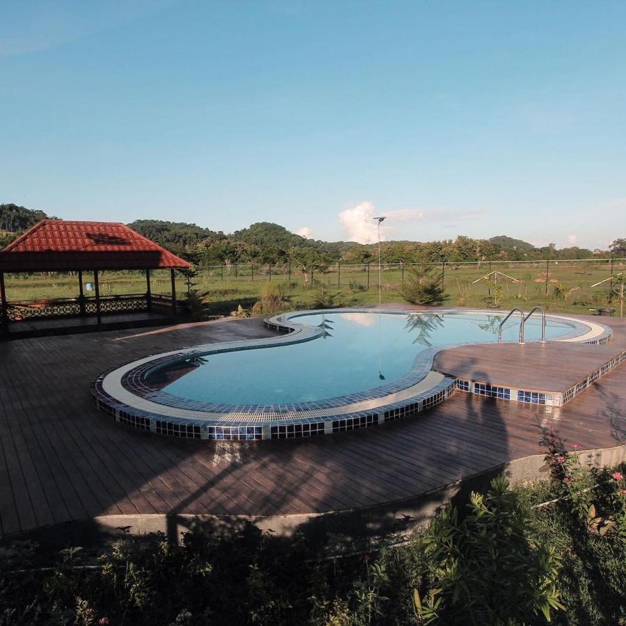 Raffles Inn Labuan Bajo Exteriér fotografie